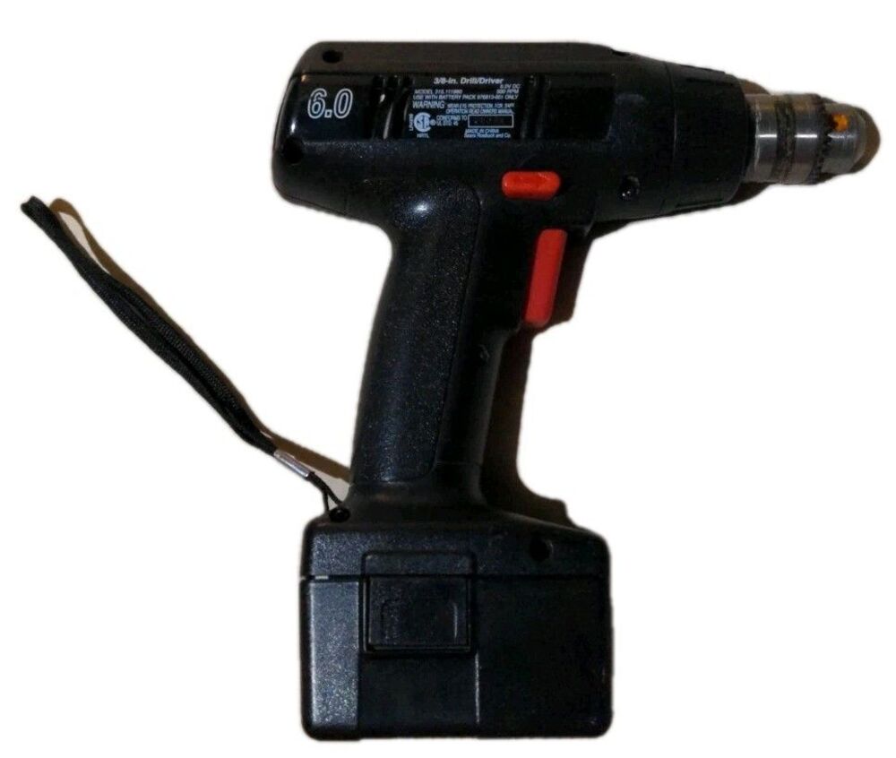 Black & Decker 3/8" Single Speed Drill Model 7143 Type 1 With Chuck Vintage